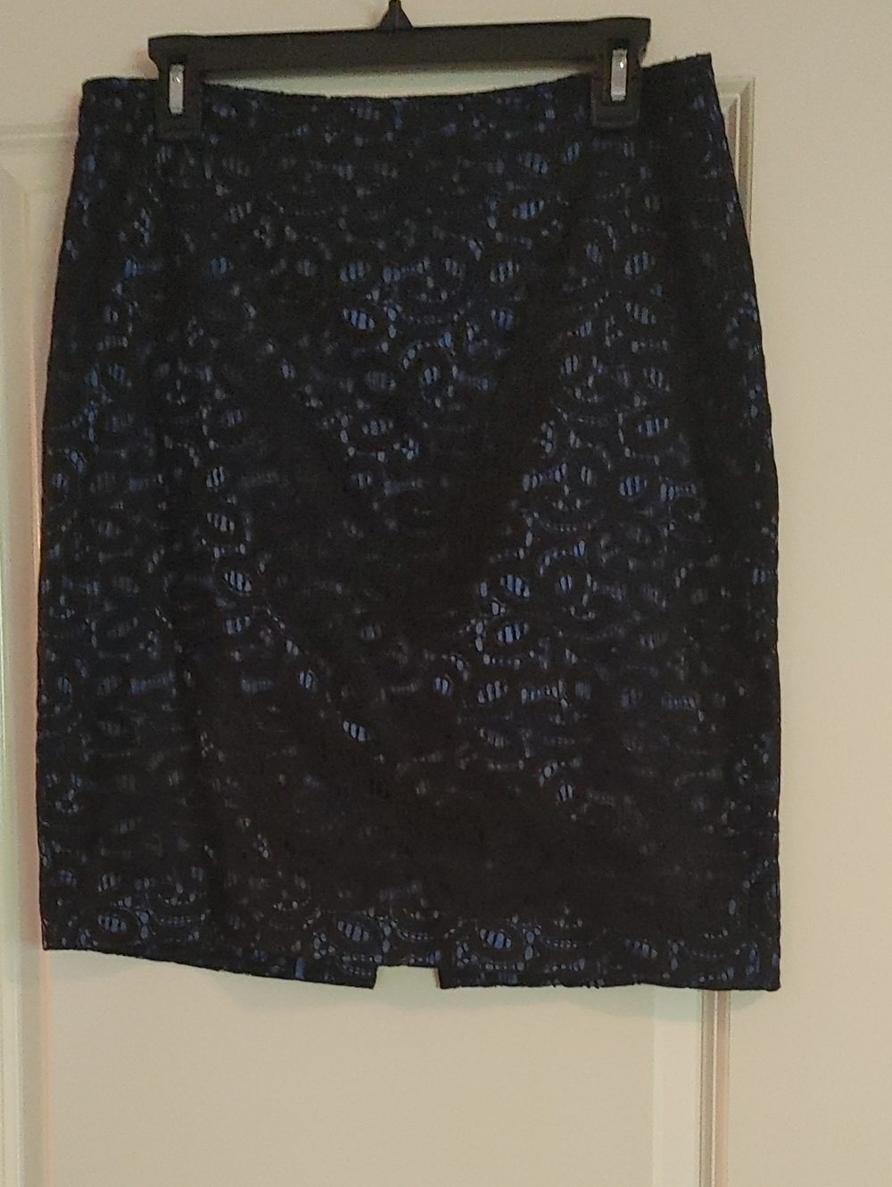 Jones Wear Black Lace Pencil Skirt with Blue Underlay